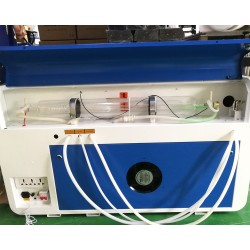 Machine de découpe et gravure laser co2 40 cm par 60 cm puissance 60 watts